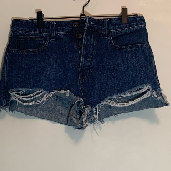 Free People Distressed Jean Shorts - Picture 1 of 4